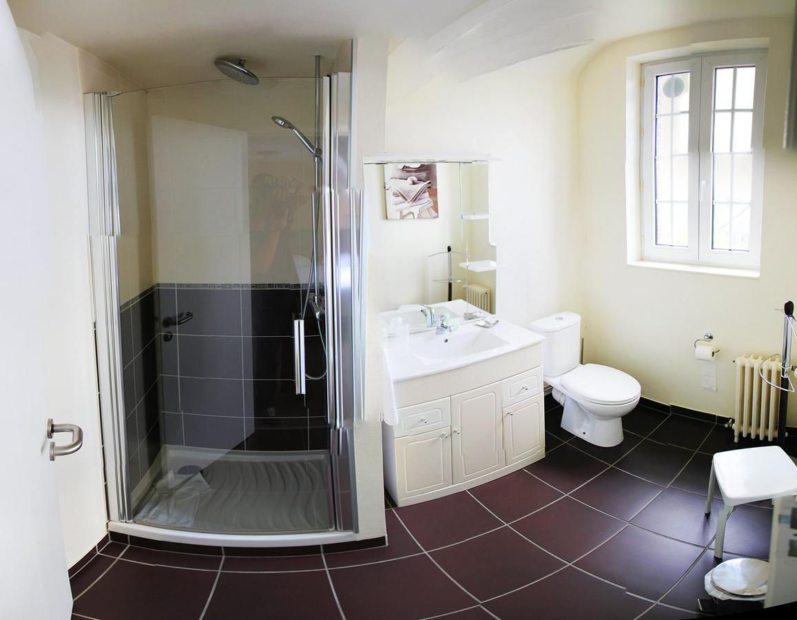 Hotel De France Lillebonne ภายนอก รูปภาพ